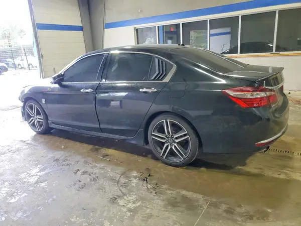 1HGCR3F99GA018688 2016 HONDA ACCORD - Image 2
