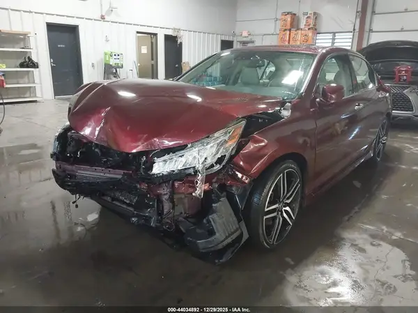 1HGCR3F99GA031313 2016 HONDA ACCORD - Image 2
