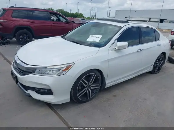 1HGCR3F99HA016411 2017 HONDA ACCORD - Image 2