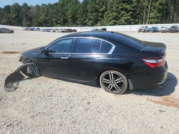 1HGCR3F99HA019437 2017 HONDA ACCORD - Image 2