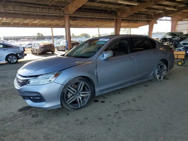 1HGCR3F99HA031457 2017 HONDA ACCORD - Image 1