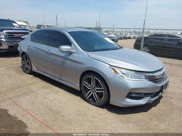 1HGCR3F99HA042233 2017 HONDA ACCORD - Image 1
