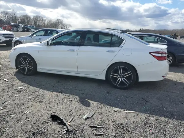 1HGCR3F9XGA005898 2016 HONDA ACCORD - Image 2