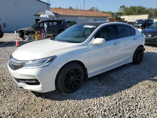 1HGCR3F9XGA006663 2016 HONDA ACCORD - Image 1