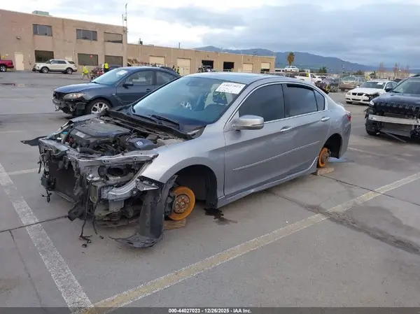 1HGCR3F9XGA021244 2016 HONDA ACCORD - Image 2