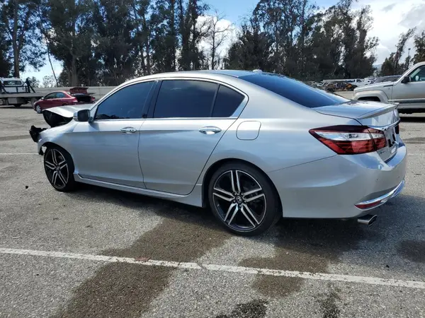 1HGCR3F9XGA022829 2016 HONDA ACCORD - Image 2