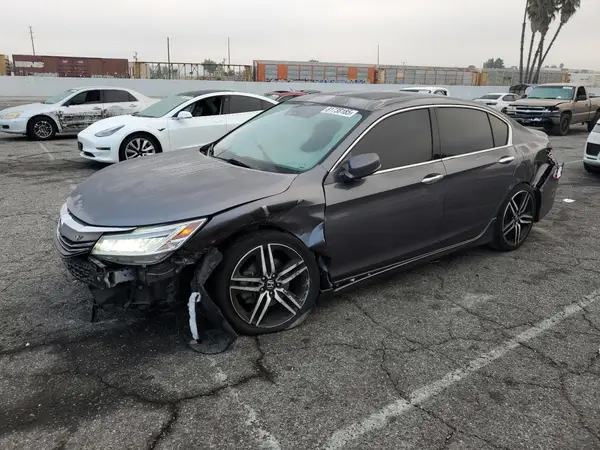 1HGCR3F9XGA026945 2016 HONDA ACCORD - Image 1