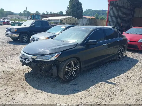 1HGCR3F9XGA031692 2016 HONDA ACCORD - Image 2