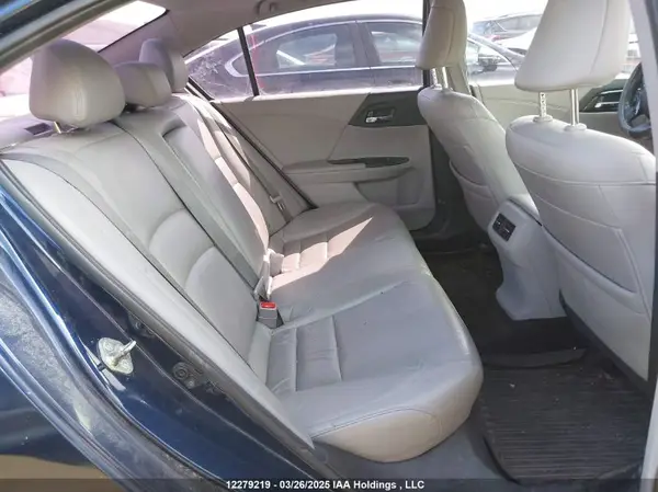1HGCR3F9XGA800837 2016 HONDA ACCORD - Image 8