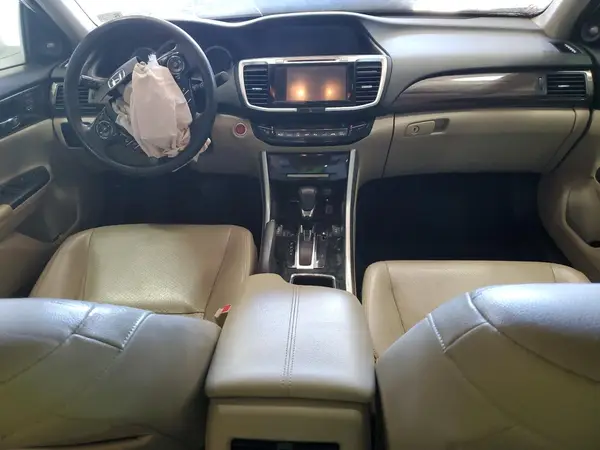 1HGCR3F9XHA003411 2017 HONDA ACCORD - Image 8