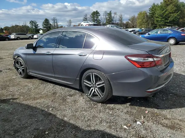 1HGCR3F9XHA004557 2017 HONDA ACCORD - Image 2