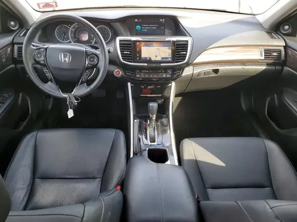 1HGCR3F9XHA016840 2017 HONDA ACCORD - Image 8
