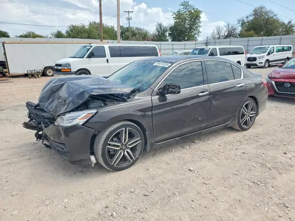 1HGCR3F9XHA023867 2017 HONDA ACCORD - Image 1