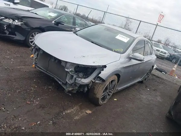 1HGCR3F9XHA029331 2017 HONDA ACCORD - Image 2