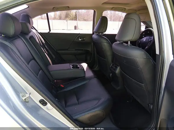 1HGCR3F9XHA032312 2017 HONDA ACCORD - Image 8