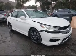 1HGCR3F9XHA032729 2017 HONDA ACCORD