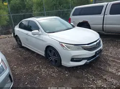 1HGCR3F9XHA033279 2017 HONDA ACCORD