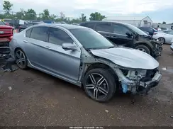 1HGCR3F9XHA034660 2017 HONDA ACCORD