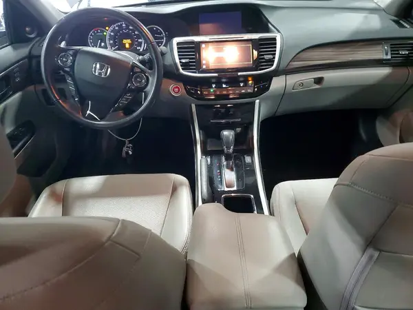 1HGCR3F9XHA045349 2017 HONDA ACCORD - Image 8