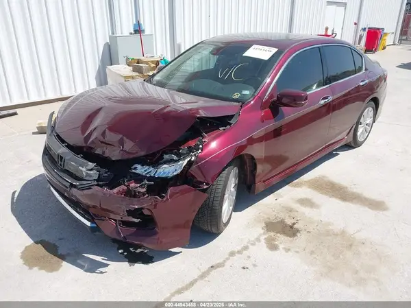 1HGCR3F9XHA045383 2017 HONDA ACCORD - Image 2