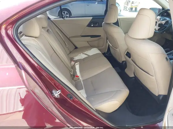 1HGCR3F9XHA045383 2017 HONDA ACCORD - Image 8