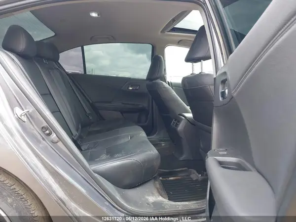 1HGCR3F9XHA802041 2017 HONDA ACCORD - Image 8