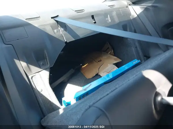 1HGCT1A01HA800564 2017 HONDA ACCORD - Image 8