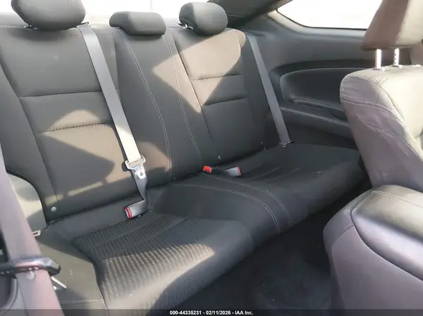 1HGCT1A75HA009368 2017 HONDA ACCORD - Image 8