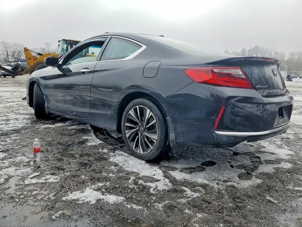 1HGCT1A76HA005863 2017 HONDA ACCORD - Image 2