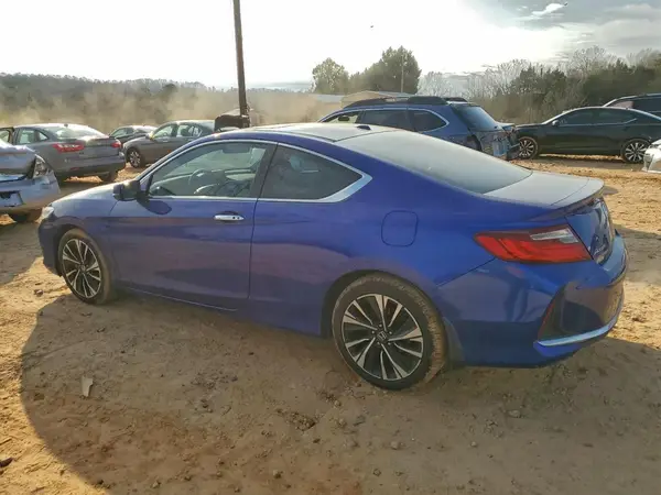 1HGCT1A77HA006519 2017 HONDA ACCORD - Image 2