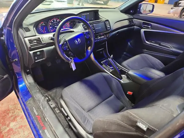1HGCT1A79HA001600 2017 HONDA ACCORD - Image 8