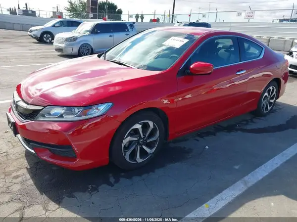 1HGCT1B30HA006230 2017 HONDA ACCORD - Image 2
