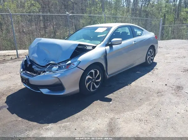 1HGCT1B32GA008995 2016 HONDA ACCORD - Image 2