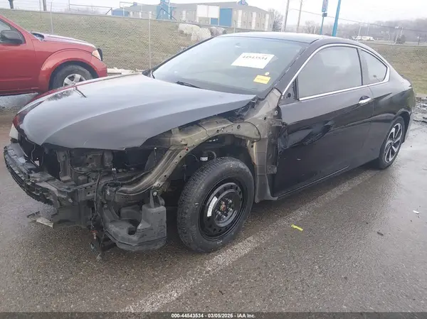 1HGCT1B33GA000484 2016 HONDA ACCORD - Image 2