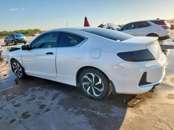 1HGCT1B33HA008134 2017 HONDA ACCORD - Image 2