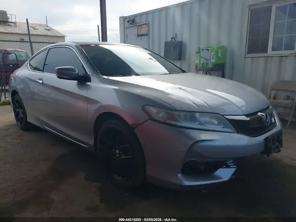 1HGCT1B34GA007654 2016 HONDA ACCORD - Image 1