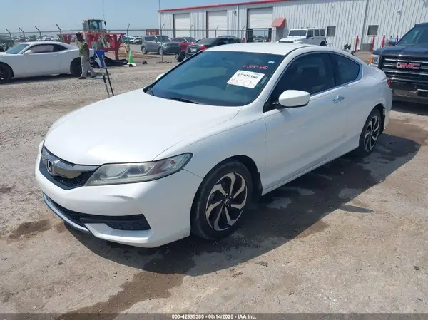 1HGCT1B34GA009758 2016 HONDA ACCORD - Image 2