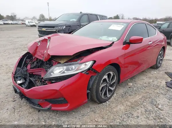 1HGCT1B34HA007168 2017 HONDA ACCORD - Image 2