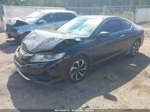 1HGCT1B35HA004506 2017 HONDA ACCORD - Image 2