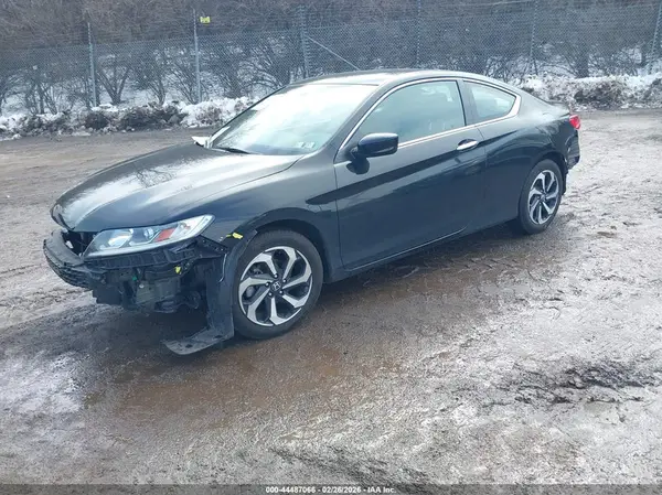 1HGCT1B36HA009097 2017 HONDA ACCORD - Image 2