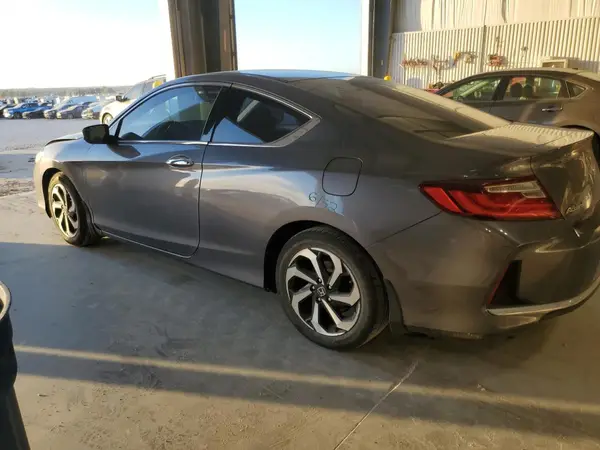 1HGCT1B37HA008220 2017 HONDA ACCORD - Image 2