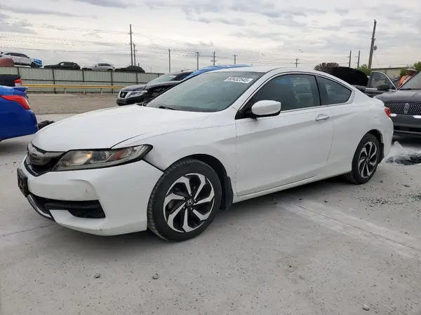 1HGCT1B38HA005472 2017 HONDA ACCORD - Image 1