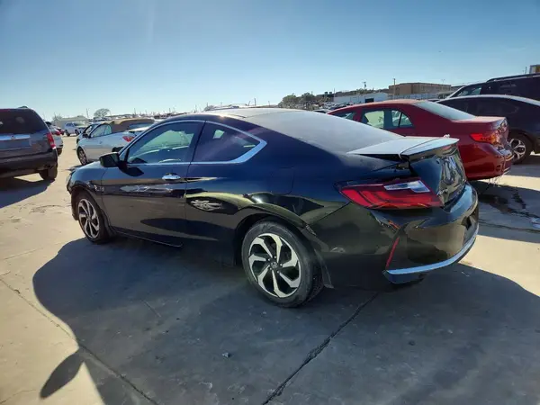 1HGCT1B38HA009098 2017 HONDA ACCORD - Image 2