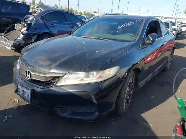 1HGCT1B3XGA007500 2016 HONDA ACCORD - Image 2