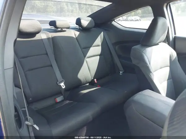 1HGCT1B3XGA012051 2016 HONDA ACCORD - Image 8