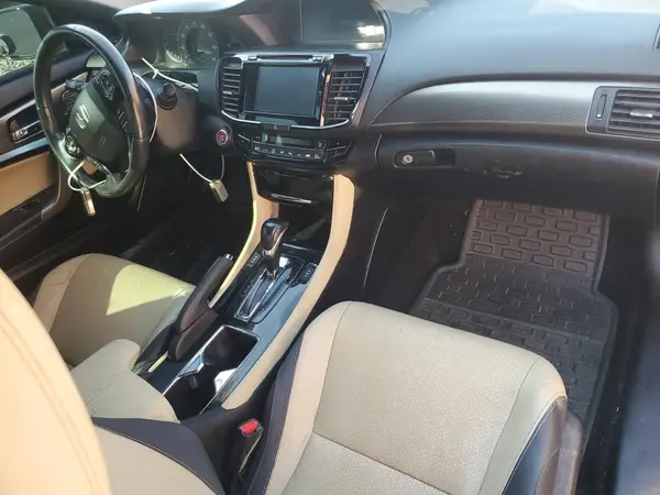 1HGCT1B6XHA001188 2017 HONDA ACCORD - Image 8