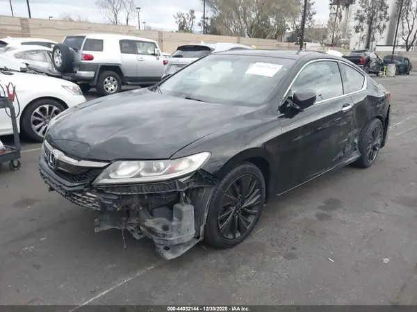 1HGCT1B70HA003105 2017 HONDA ACCORD - Image 2