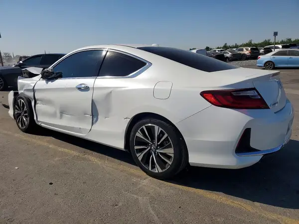 1HGCT1B71HA004893 2017 HONDA ACCORD - Image 2