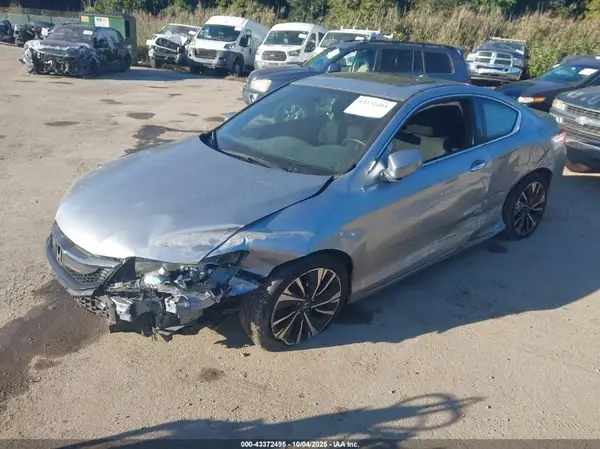 1HGCT1B73HA006256 2017 HONDA ACCORD - Image 2