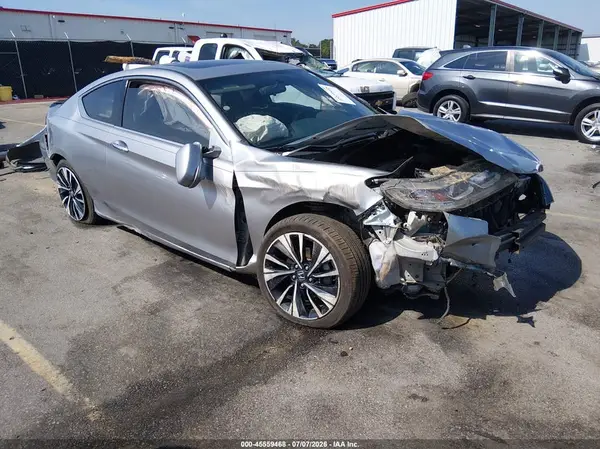 1HGCT1B75HA003794 2017 HONDA ACCORD - Image 1
